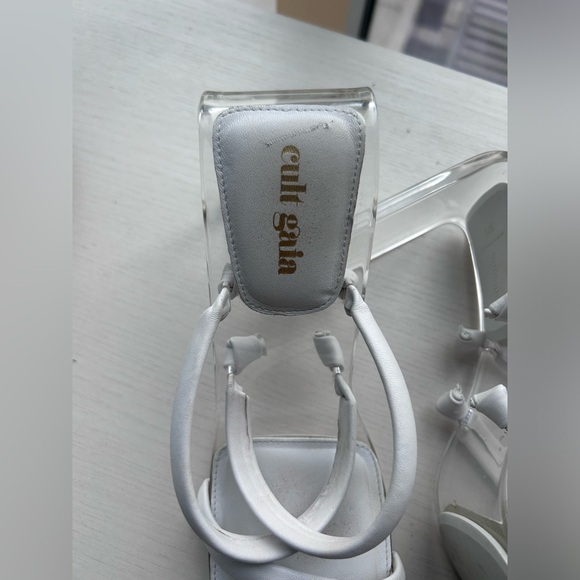 Cult Gaia Letta Strappy Sandals Sz 37.5 Clear PVC Pumps
Acrylic Stiletto Heels - Picture 6 of 7